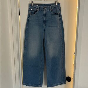 GAP Women's Wide Leg Blue Jeans